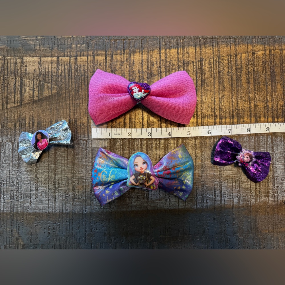 Lot of 4 Character Hair Bows Girls Kids